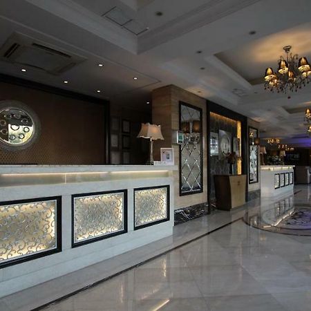 Boudl Hotel Suites Fahahil Kuwait City Exteriér fotografie
